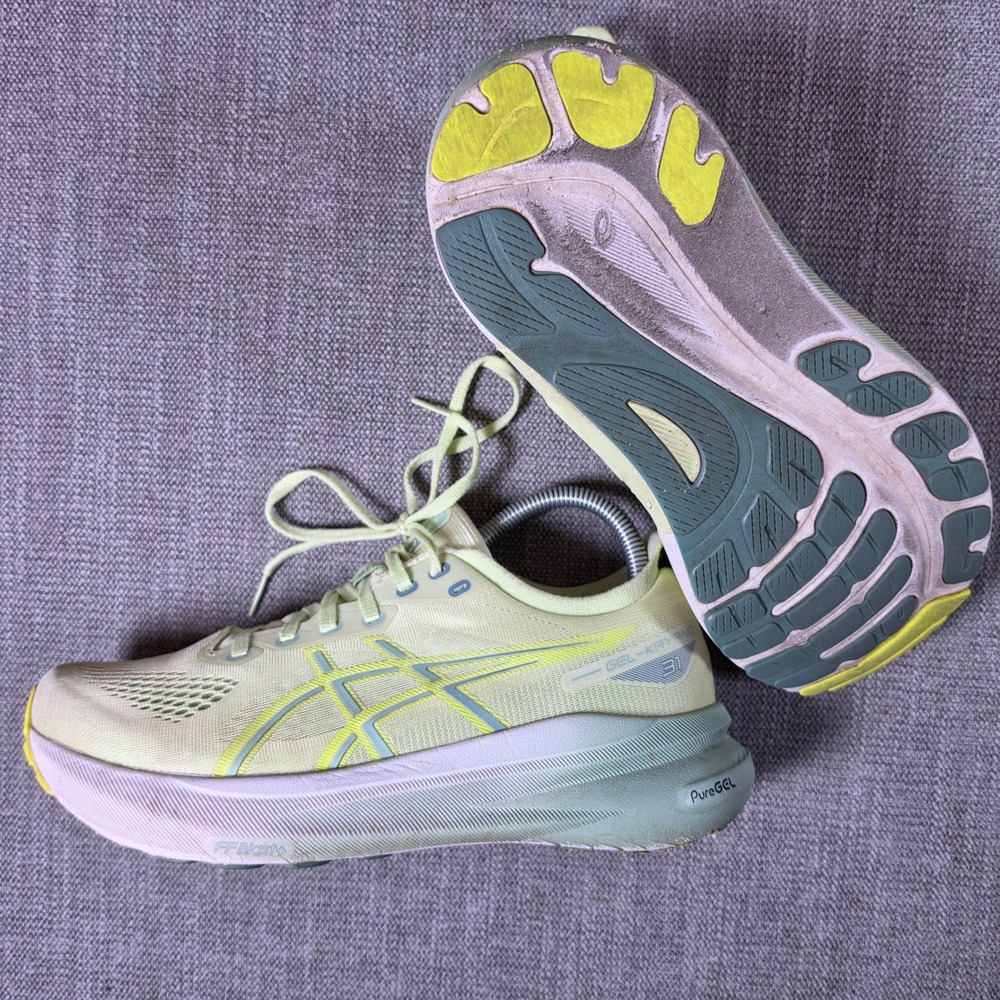 ASICS Gel-Kayano 31 Womens 8.5 Yellow 1012B670 Running Shoes Sneakers
